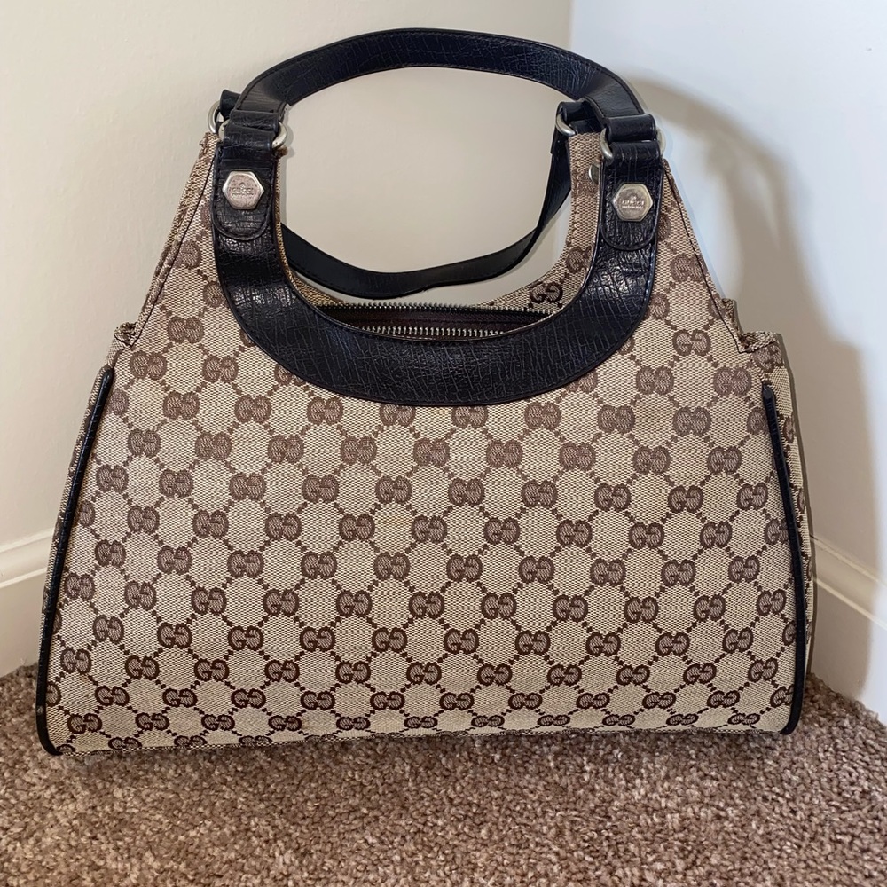 Gucci Shoulder Bag